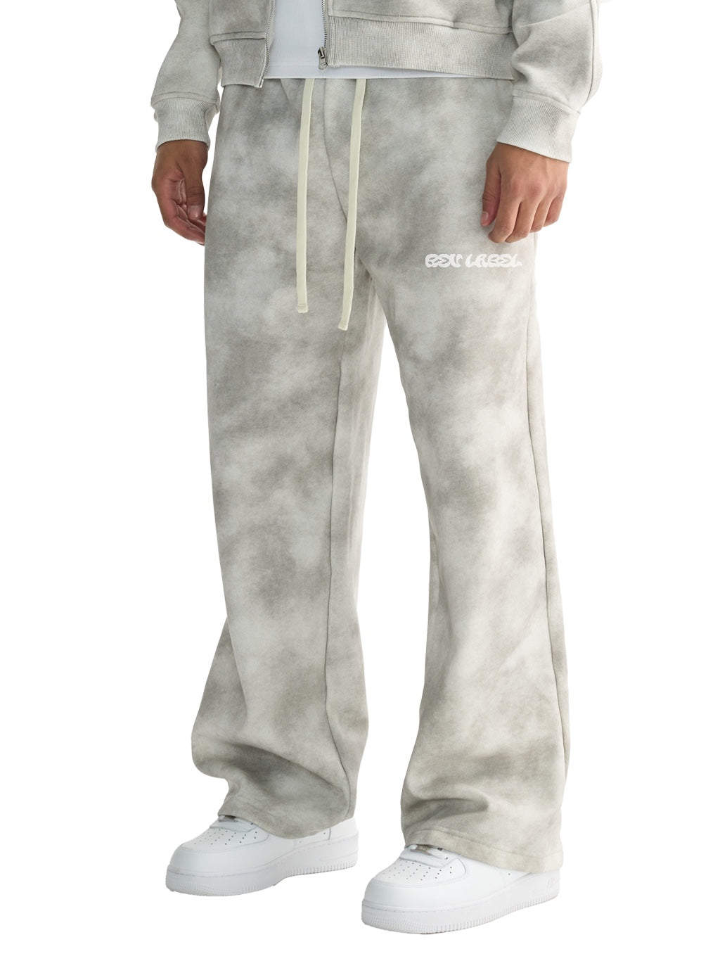 REV Essential Washed Sweatpants White